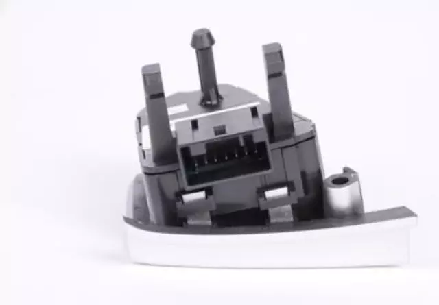 Jet Black and True Red Cruise Control Switch - GM (22826076)