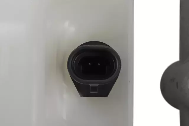 19420962 - Body: Master Cylinder for GM Image