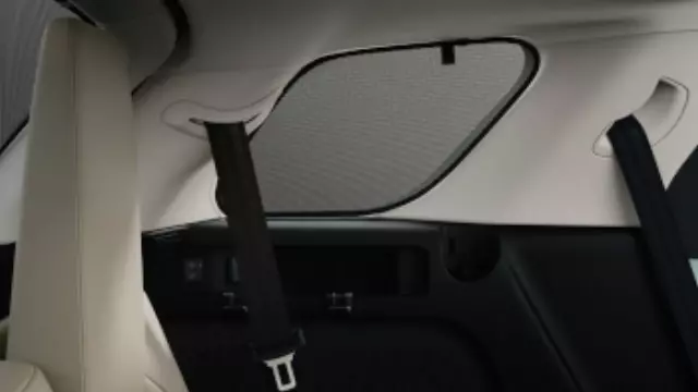 VPLCS0297 - Interior: Sunshade - Side Windows, Third Row for Land-Rover Image