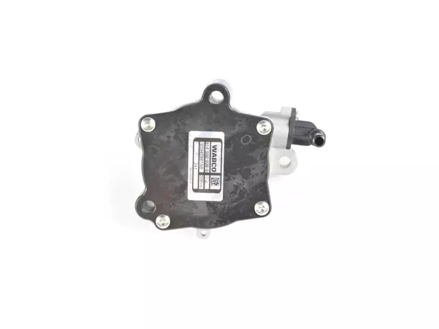 5048401AD - Brakes: Vacuum Pump for Chrysler: 200 | Dodge: Dart | Fiat: 500X | Jeep: Cherokee, Compass, Renegade | Ram: ProMaster City Image