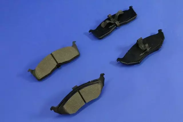 V1013438AC - : Front Disc Brake Pad Kit for Dodge: Neon Image