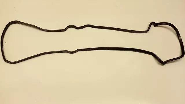 1121350031 - Engine: Valve Cover Gasket for Lexus: GS400, GS430, GX470, LS400, LS430, LX470, SC400, SC430 Image