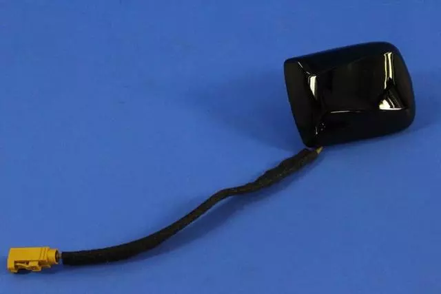 Cable & Base Assy Antenna - Mopar (5NU66DX8AB)