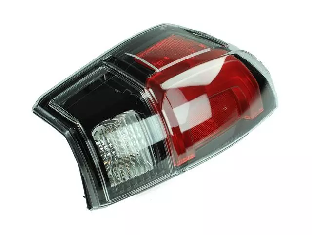 Tail Lamp Assembly - Toyota (81560-04200)