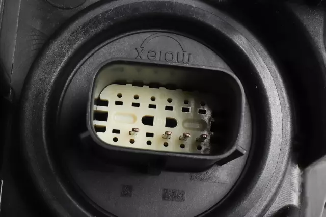 2020-2024 Cadillac CT5 - Passenger Side Headlamp - GM (84894828)