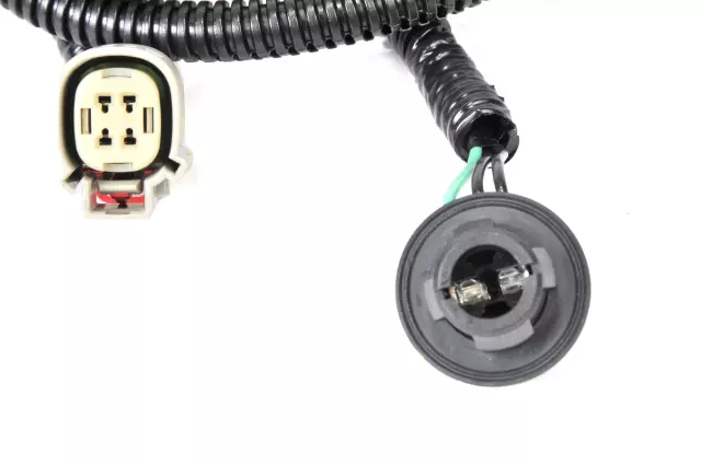 Socket & Wire - GM (84233592)
