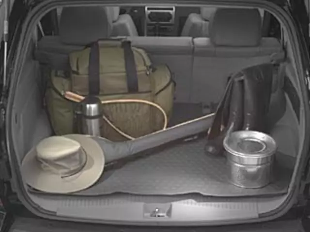 82209052 - Body: Tray for Jeep: Grand Cherokee Image