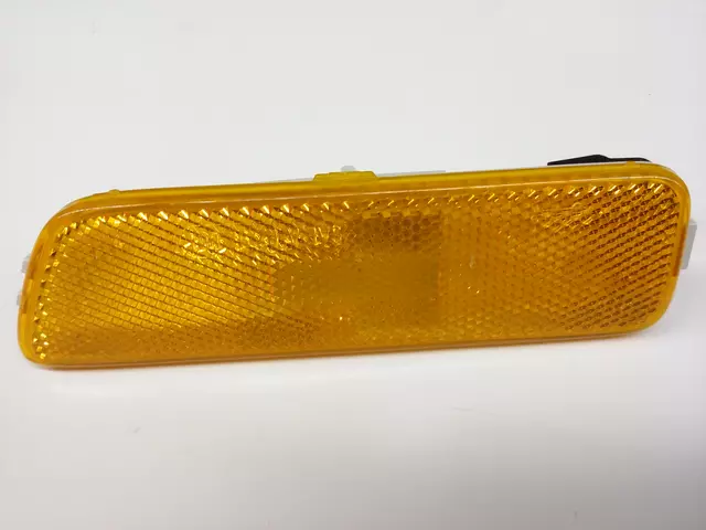 Side Marker Lamp - Volkswagen (1JM-945-071)
