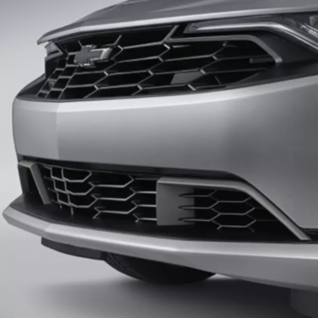 84033927 - : Grille, Lower for Chevrolet: Camaro Image