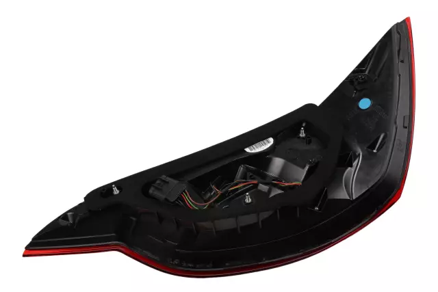 Rear Driver Side Combination Lamp - GM (39077219)