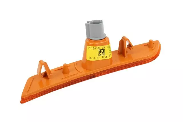 Amber Front Driver Side Marker Lamp - GM (23169181)