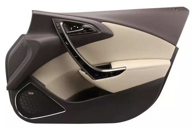 84037162 - Body: Door Trim Panel for Buick: Verano Image