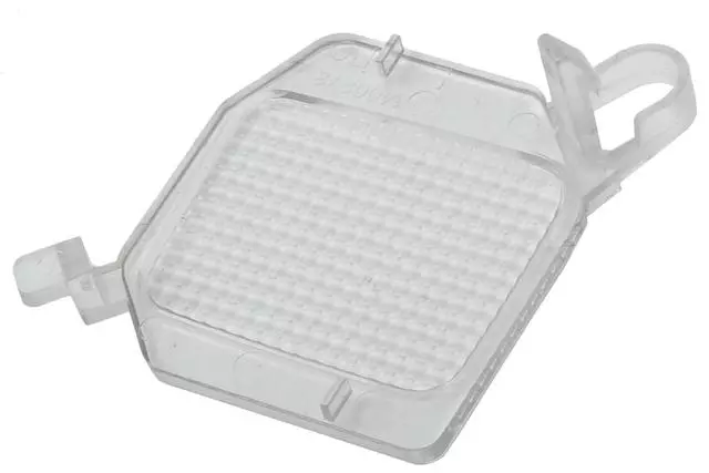 25886564 - Body: Dome Lamp Lens for GM Image