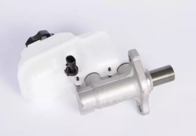 Brake Master Cylinder Assembly - GM (22797527)