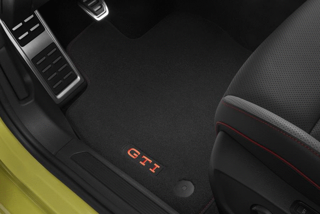 5H1061370WGK - : Carpeted Mats - Anthracite With Red Surging for Volkswagen: GTI Image