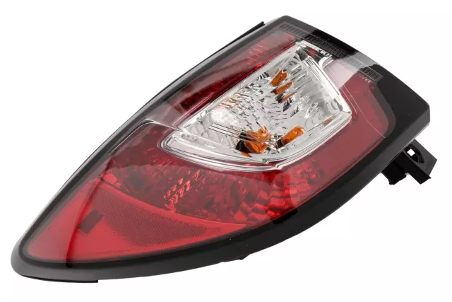 Rear Driver Side Stop Lamp - GM (84266019)