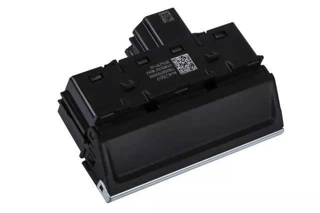 84482869 - Body: Blank Cover for Chevrolet: Silverado 1500, Silverado 1500 LTD, Silverado 2500 HD, Silverado 3500 HD | GMC: Sierra 1500, Sierra 1500 Limited, Sierra 2500 HD, Sierra 3500 HD Image