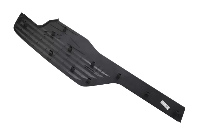 Part# 15811305 Passenger Side Rear Bumper Step Outer Pad - GM (15811305)