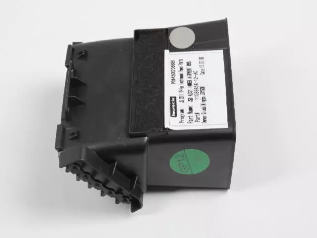 Center Outlet, Right - Mopar (1SQ98DX9AE)