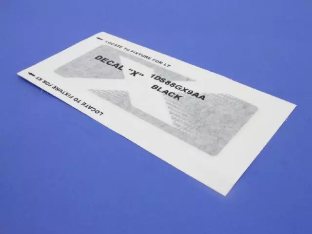 Decal - Mopar (1DS88GX9AA)