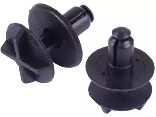 Fender Liner Rivet - Ford (W716510-S300)