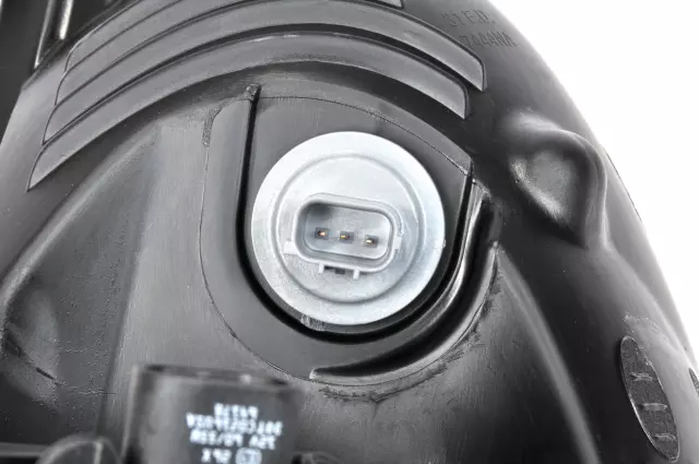 2012-2016 Chevrolet - Passenger Side Headlamp Assembly - GM (95291964)