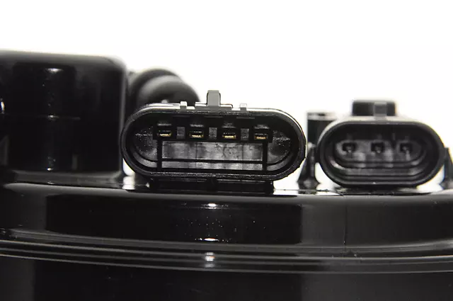 Acdelco™ Fuel Pump And Strainer Set - GM (M100061)