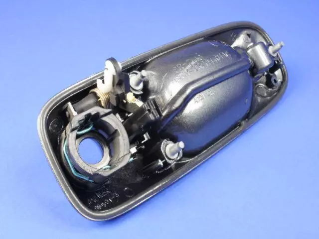 Front Door Exterior Handle, Left - Mopar (RP71DA4AC)