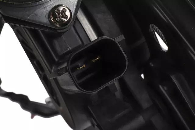 Front Driver Side Door Window Regulator - GM (84476223)