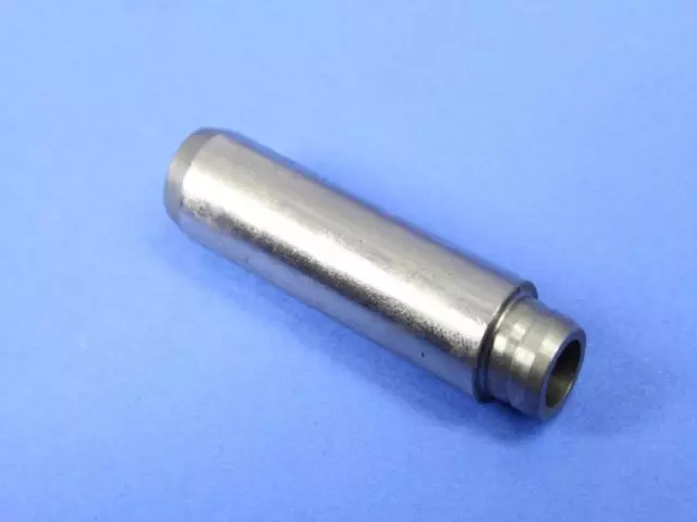 Intake/exhaust Valve Guide - Mopar (5066773AA)