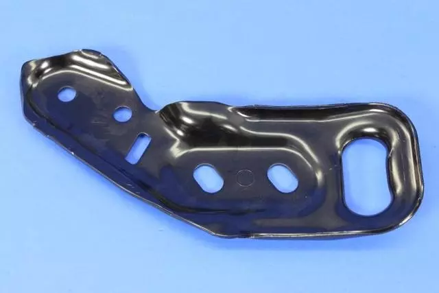 Cross-Member Bracket, Right - Mopar (68237136AA)