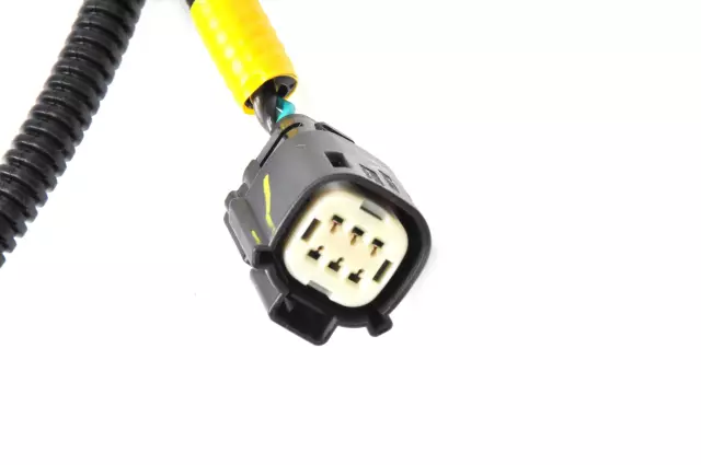 Driver Side Tail Lamp Wiring Harness - GM (23295980)