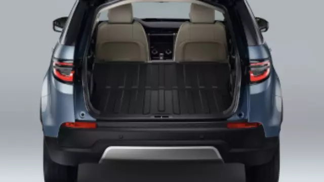 VPLCS0273 - Cargo Management: Loadspace Rubber Mat Extension for Land Rover: Discovery Sport Image