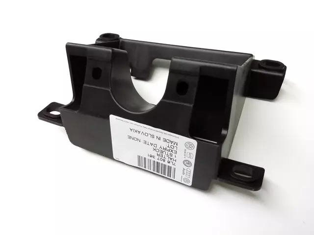 7L6807361 - Body: Bracket for Volkswagen: Touareg Image