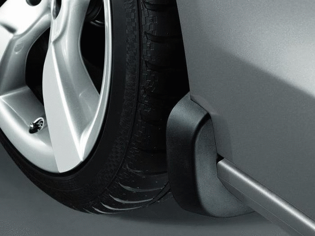 4N0075111 - Body: Splash Guard Kit for Audi: A8 Quattro, S8 Image