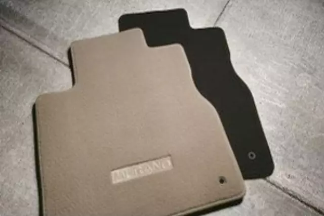 Floor Mats, Carpet - Nissan (999E2-G2000)