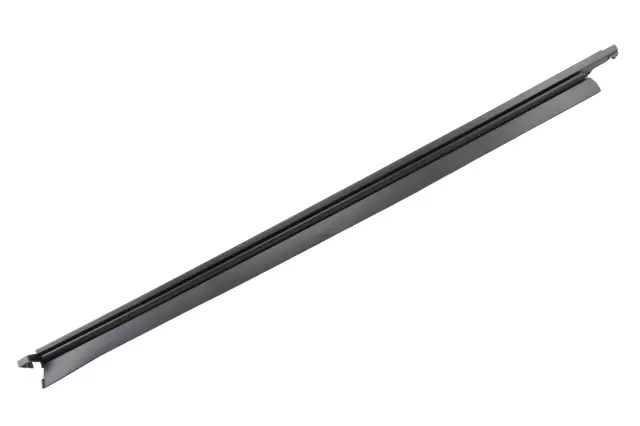 84796617 - Body: Rocker Molding for Cadillac: XT6 Image
