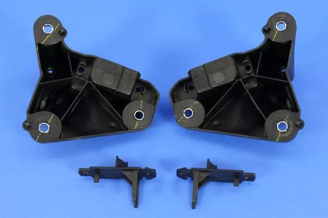 Radiator Bracket Kit - Mopar (68376675AA)