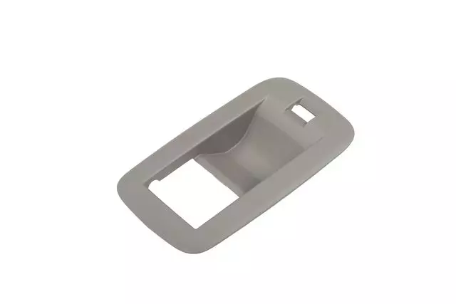 25797892 - Body: Handle Bezel for GM Image