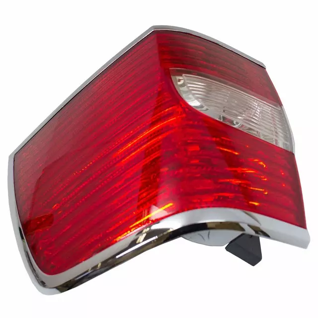 Tail Lamp Assembly - Ford (8L7Z-13404-A)