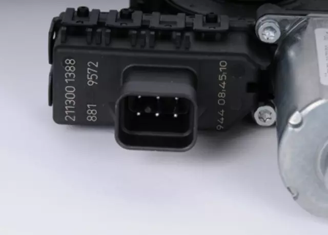 94712392 - Body: Window Motor for Saturn: Astra Image