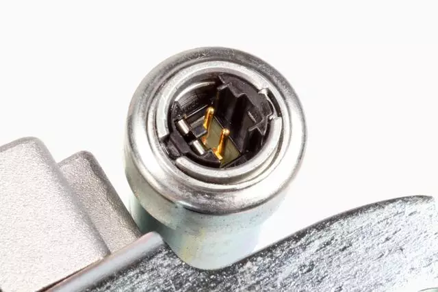 19148868 - Electrical: Retractor Assembly for GM Image