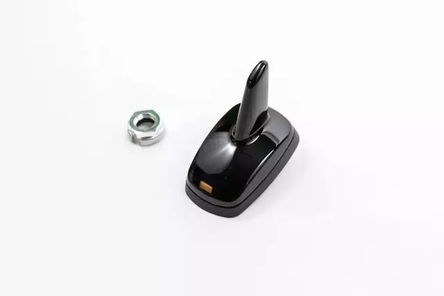 Antenna Assembly - Volkswagen (1K0-035-507-L)