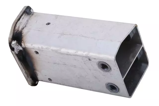 Front Passenger Side Bumper Cover Energy Absorber - GM (84673958)