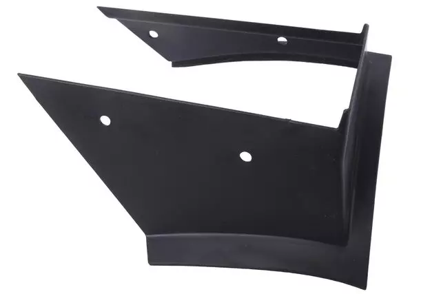 Passenger Side Radiator Air Baffle - GM (84018214)