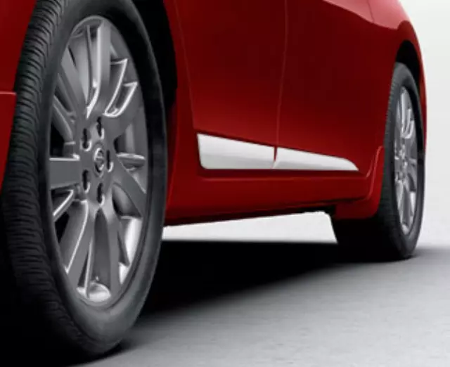 999G2L21C001 - : Body Side Moldings, Driver Side for Nissan Image