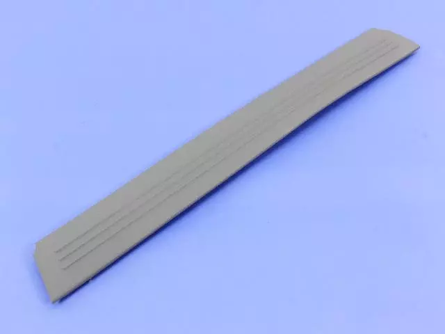 Scuff Plate, Right - Mopar (5VJ30BD5AA)