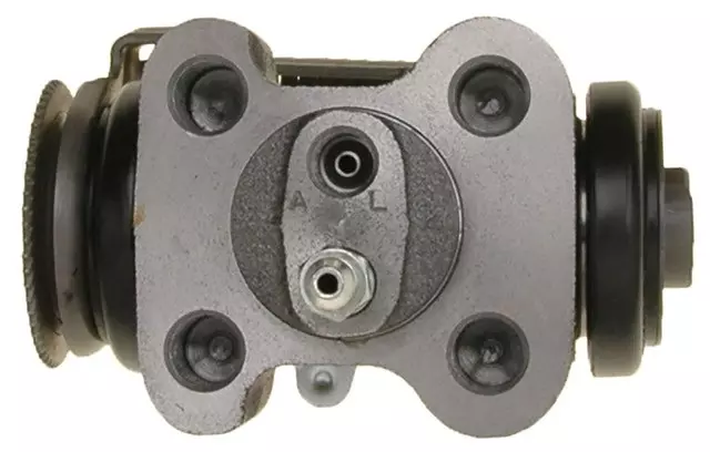 Rear Drum Brake Wheel Cylinder - GM (19305804)