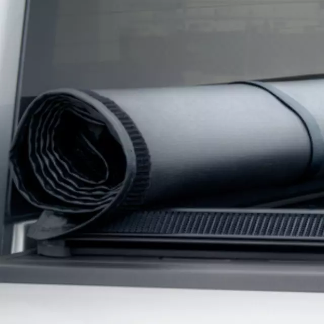 19332691 - Exterior: Bed, Tonneau Cover for Chevrolet: Silverado 1500, Silverado 2500 HD, Silverado 3500 HD | GMC: Sierra 1500, Sierra 2500 HD, Sierra 3500 HD Image