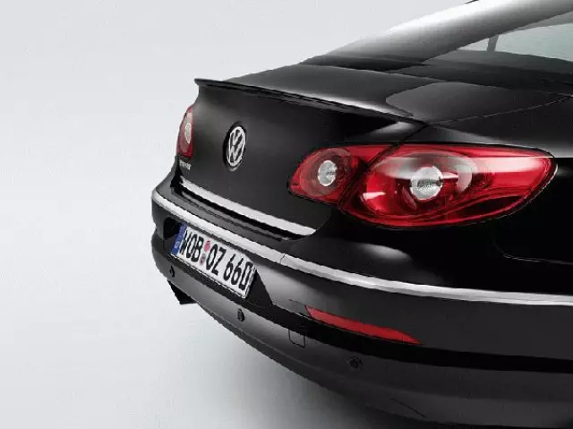 Rear Lip Spoiler - Primer - Volkswagen (3C8-071-640-GRU)